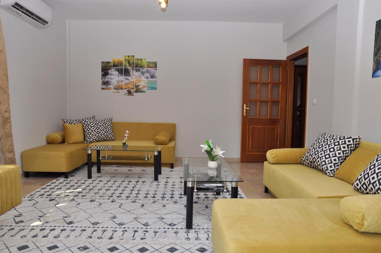 Friendly Flat 3 Apartman Édesza Kültér fotó